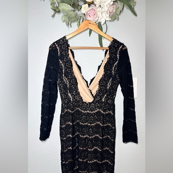 Sexy Black Lace‎ Deep V Neck Party Chic Mini Dress Sz M - Picture 7 of 9